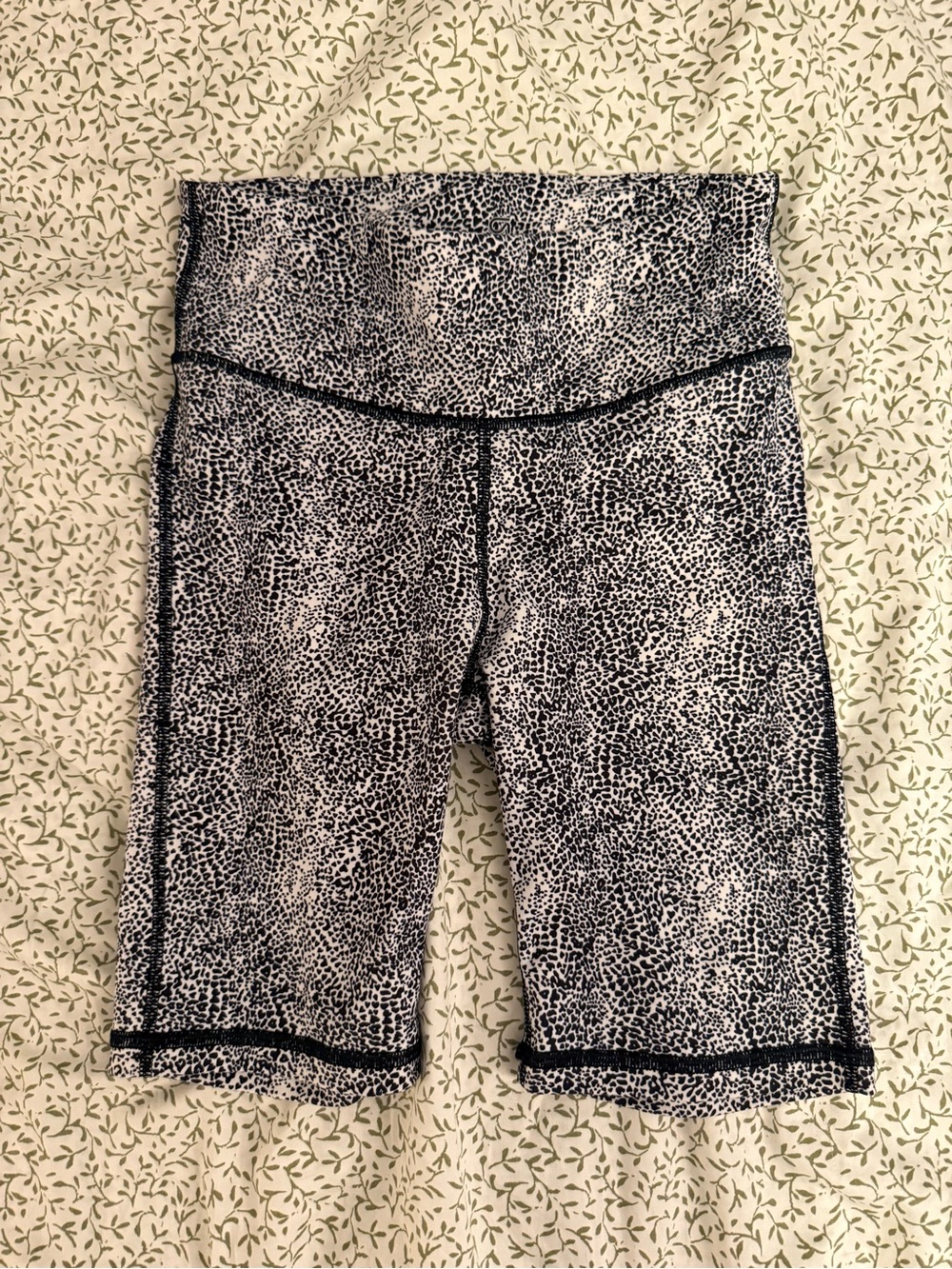 Gap Printed Biker Shorts